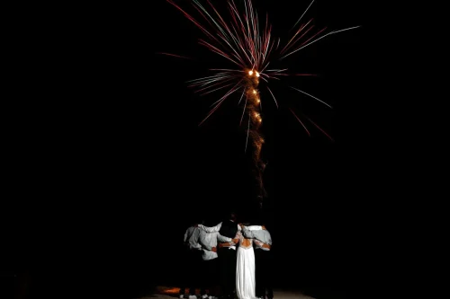 feu d’artifice au domaine du T lors d'un mariage